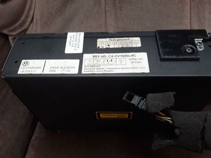 VW CD Autochanger