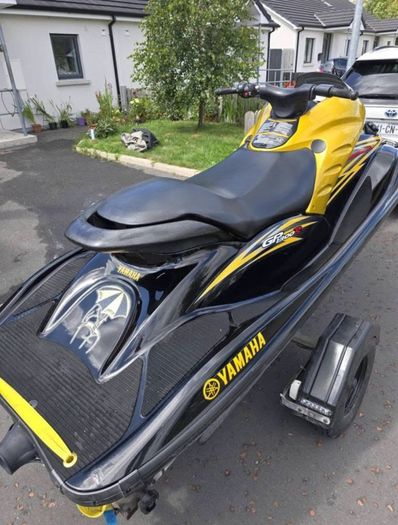 Yamaha GP1300r