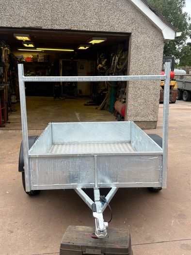Car trailer