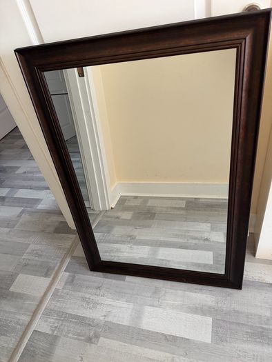 wall mirror