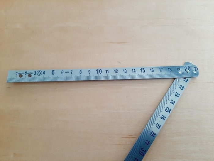 Two-metre fold-out ruler