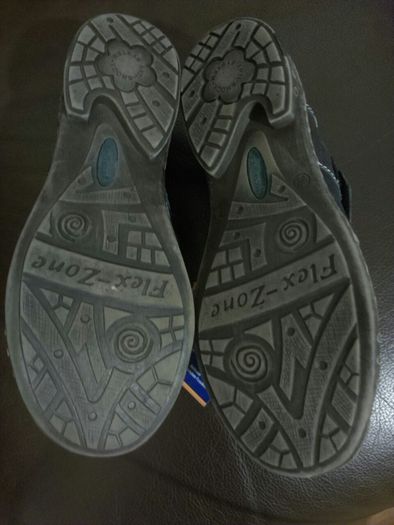 Reflexan Shoes, size EU-36, UK-3, brand new