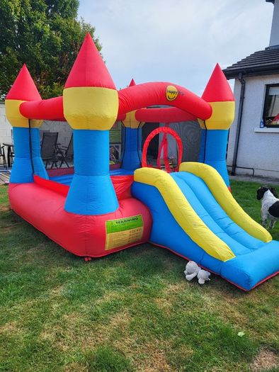 Kids bouncy castle with blower