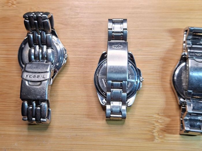 3 Vintage Watches Good Condition Working