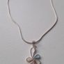 Unique 925 Sterling Silver Mother of Pearl Flower Necklace - Rare Vintage Find Image 2
