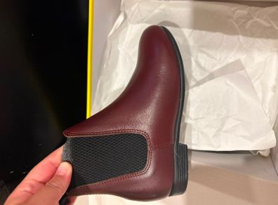 show boots