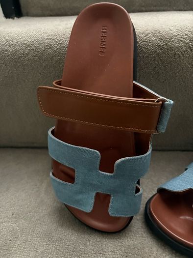 H sandals