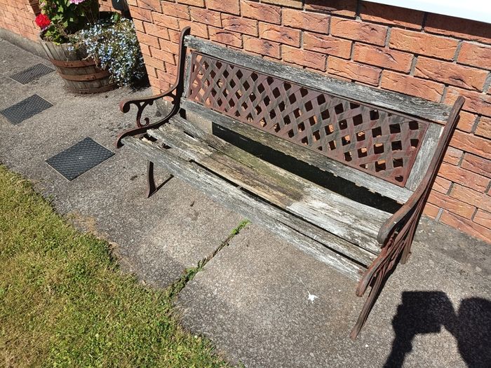 Garden bench for free
