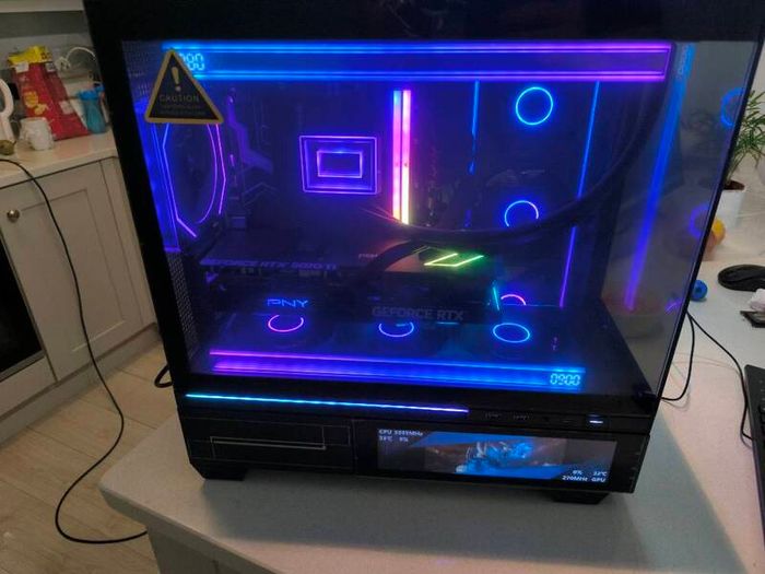 High-End Gaming PC RTX 5070ti, 9800x3d, 32gb ddr5, 1tb ssd gen4