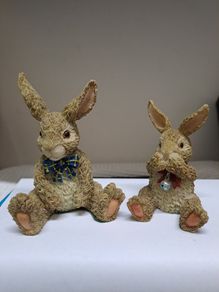 The Leonardo Collection Rabbit Figurines