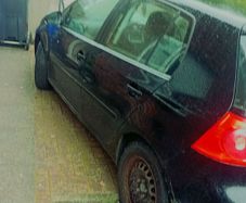 Volkswagen Golf 2009 going this.wkend for 800euro