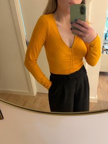 Long sleeved top