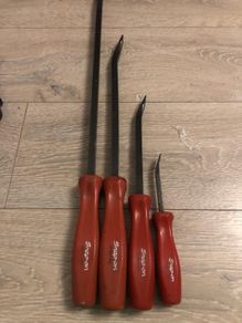 snap on pry bars