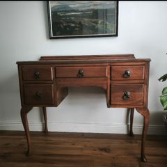 Desk/Vanity