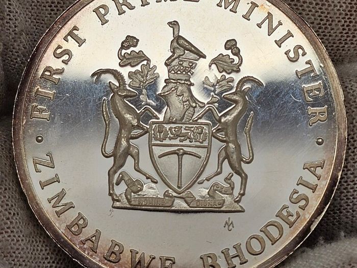 Zimbabwe Rhodesia 1979 Bishop Muzorewa First Prime Minister 999.9 Silver 40 Grams