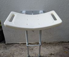 shower seat