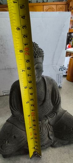 Meditating Buddha Statue, Concrete Garden Decor (8 1/4 Inch)