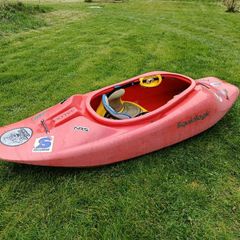 Kayaks & Paddles