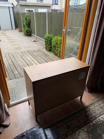 Console unit