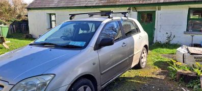 Nordrive Steel Roof Bars for Toyota Corolla 2001-2007