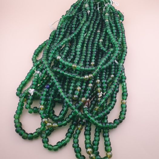 Vintage African style Green Glass Beads Necklace 24 inches