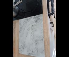 Glass chopping board