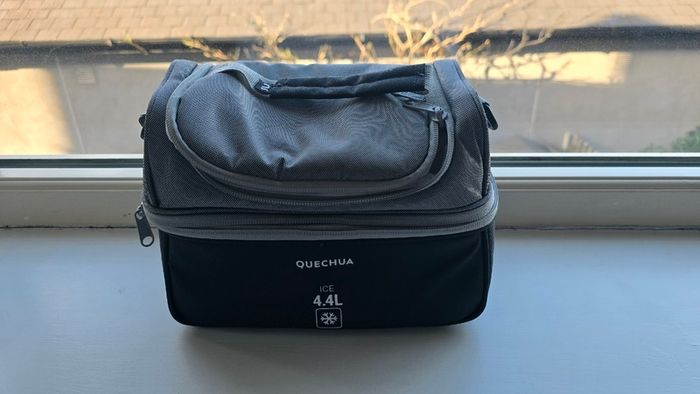 Quechua 4.4L Isothermal Lunch Bag - Double Compartment - Like New