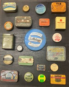 Cigarette / Tobacco boxes