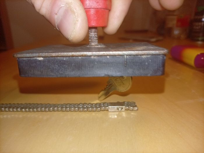 silver chain broken