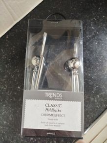 curtain hold backs