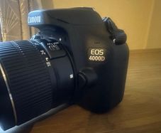Canon 4000D EOS + Accessories