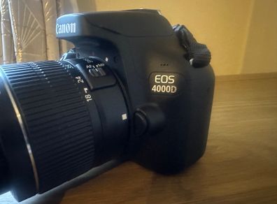 Canon 4000D EOS + Accessories