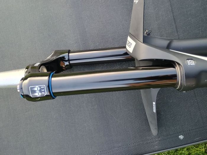 Suntour Durolux 36 EQ RC2 180mm fork