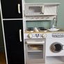 wooden toy kitchen Image 3