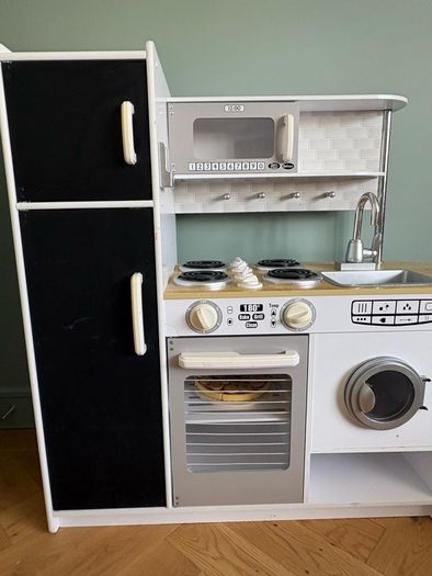 wooden toy kitchen