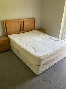 king size bed / head board/ 2 x lockers