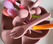 Free baby feeding bowl and cutlery