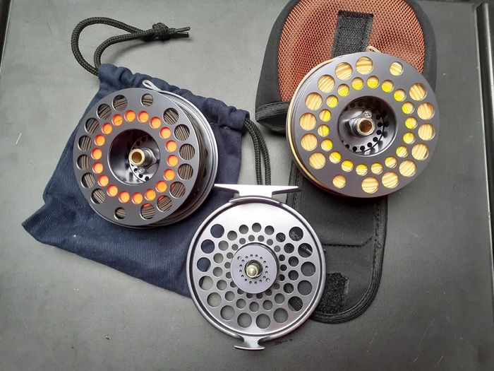 Orvis Battenkill Disc V Fly reel + spare spool, UNUSED