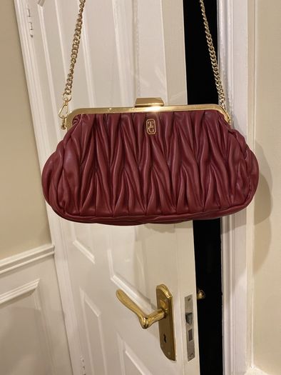 Burgundy Tipperary Crystal bag