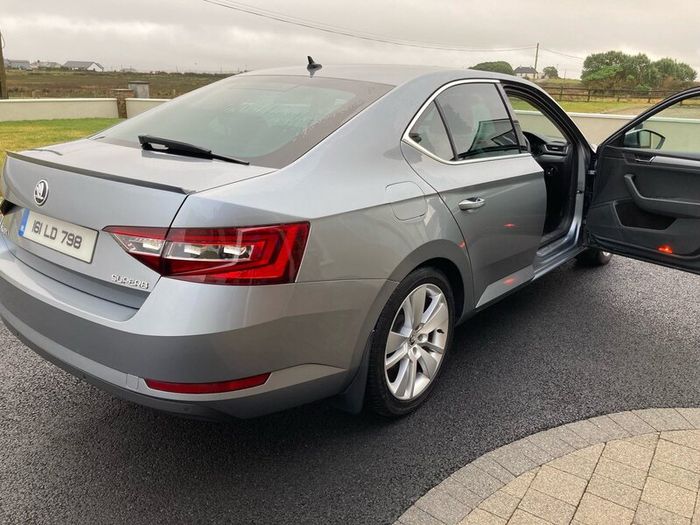 Skoda Superb 2016 2.0tdi High spec