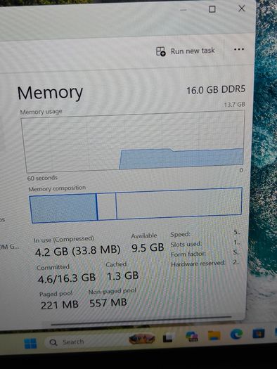 ThinkPad E14 Gen 7, Ryzen 5  220w, 16gb DDR5, 512gb Storage, battery over 8 hours,