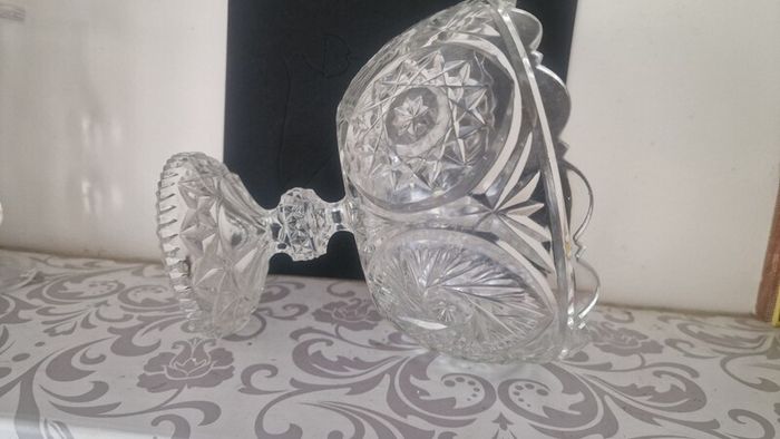 Lead Crystal heavy cut H20cm, D20cm