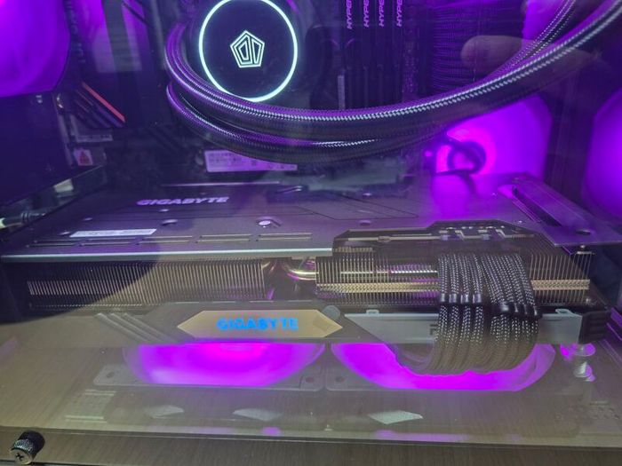 Gaming PC Ryzen 7 5800X, RX 7700 XT, 32gb Ram, 1TB M.2 Ssd, 750w Psu, Wifi/bt