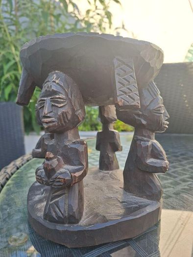Stunning Vintage African Tribal Hand-carved Hardwood Ebony Divination Bowl