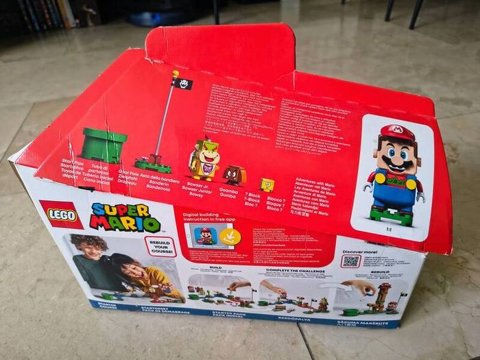 Lego Super Mario starter course.