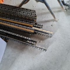 UFH mounting rails