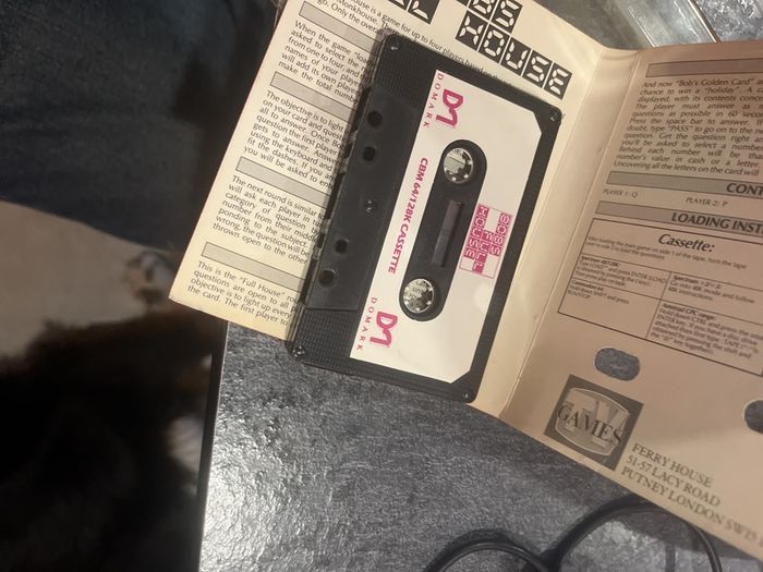 Vintage Commodore 64 (C64) Strategy, Quiz & Simulator Game Lot 9 Original Tapes & Boxes
