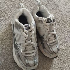 girls trainers