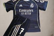 Vinicius Jr Kids Football Kit Real Madrid 25/26 new season jersey