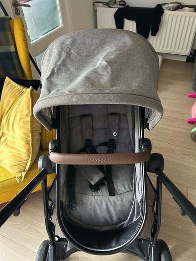 Maxi Cosi Zelia travel system